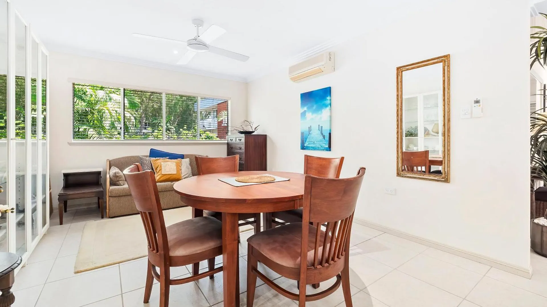 Arlington Apartments Clifton Beach Australia